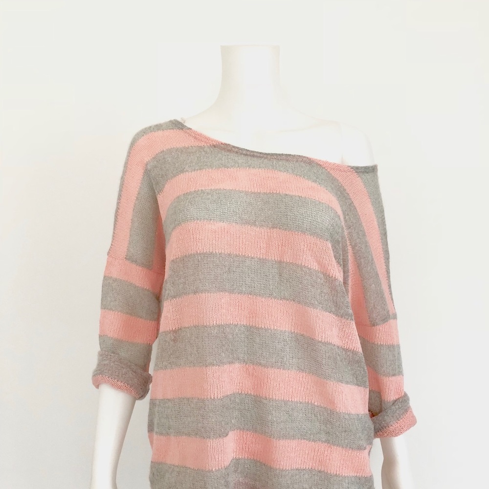 Pink gray strip sweater tunic w/ lace back detail
